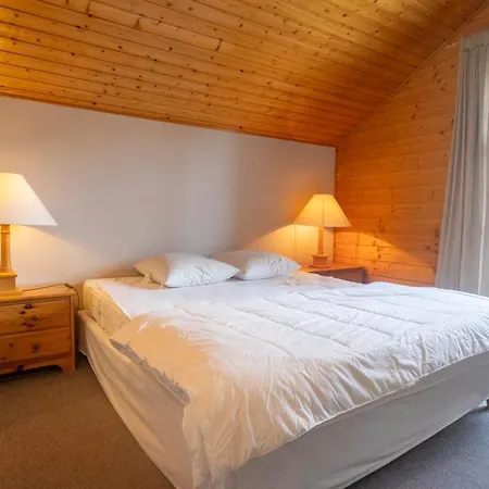 Elodie Flaine Chalet *